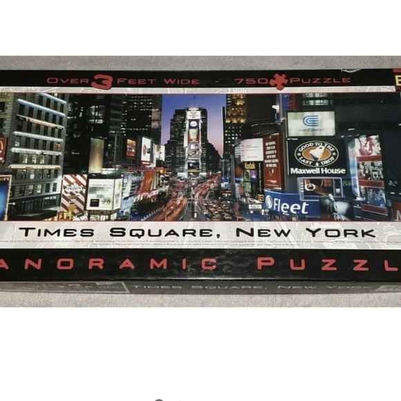 Times square New York over 3 ft wide 750 puzzle - Picture 3 of 3